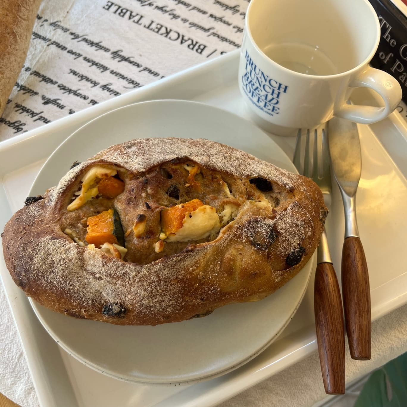 통밀 단호박 크림치즈 깜빠뉴