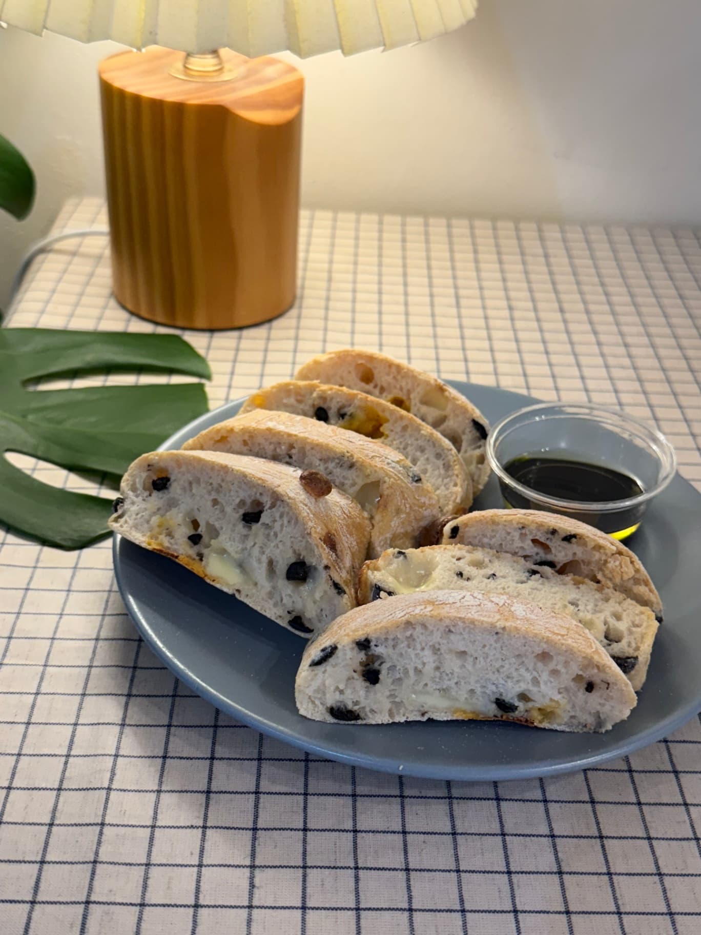 올리브 치즈 치아바타