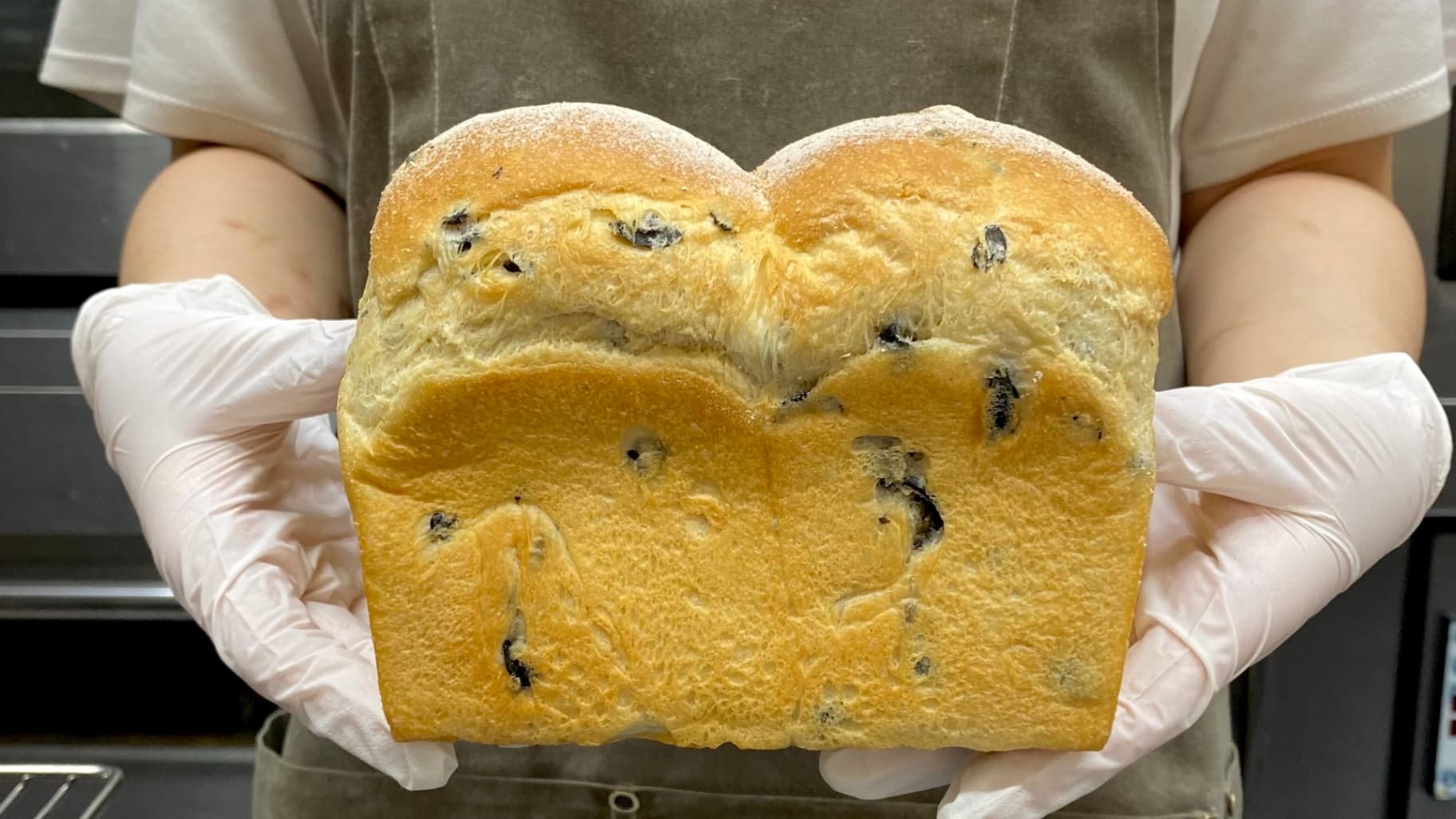 쫄깃 올리브 가득 식빵